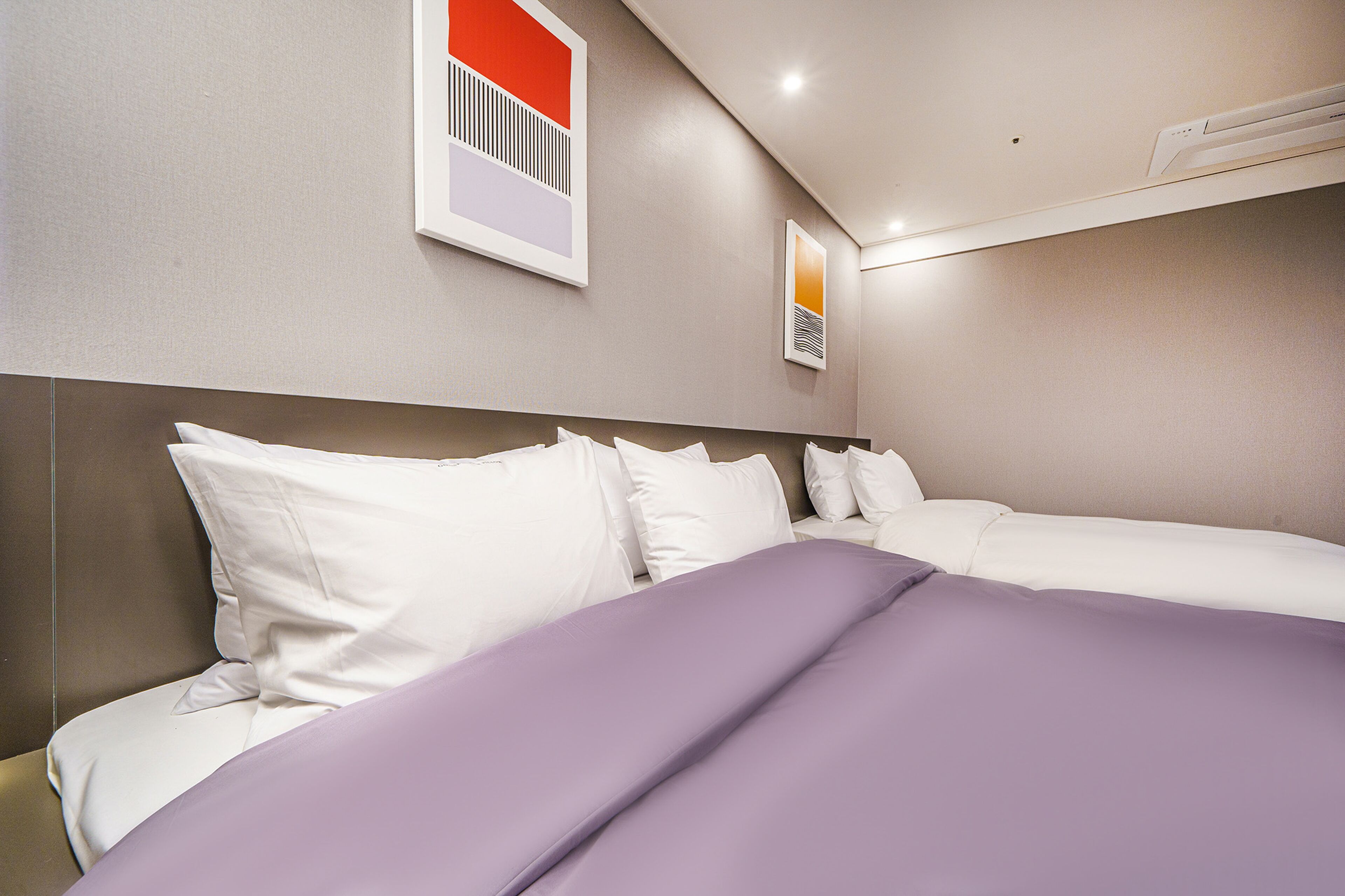 ACT Tourist Hotel