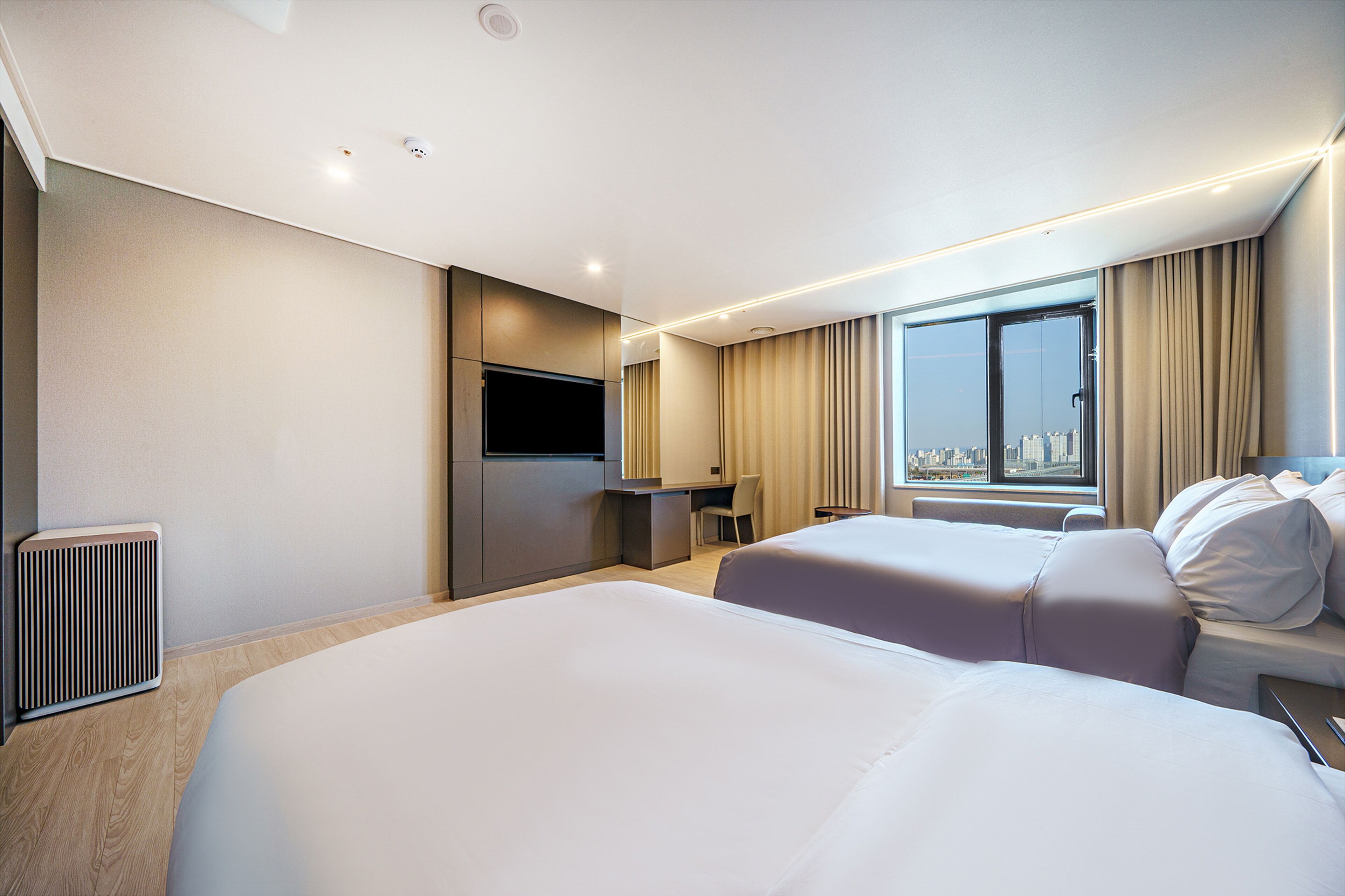 ACT Tourist Hotel