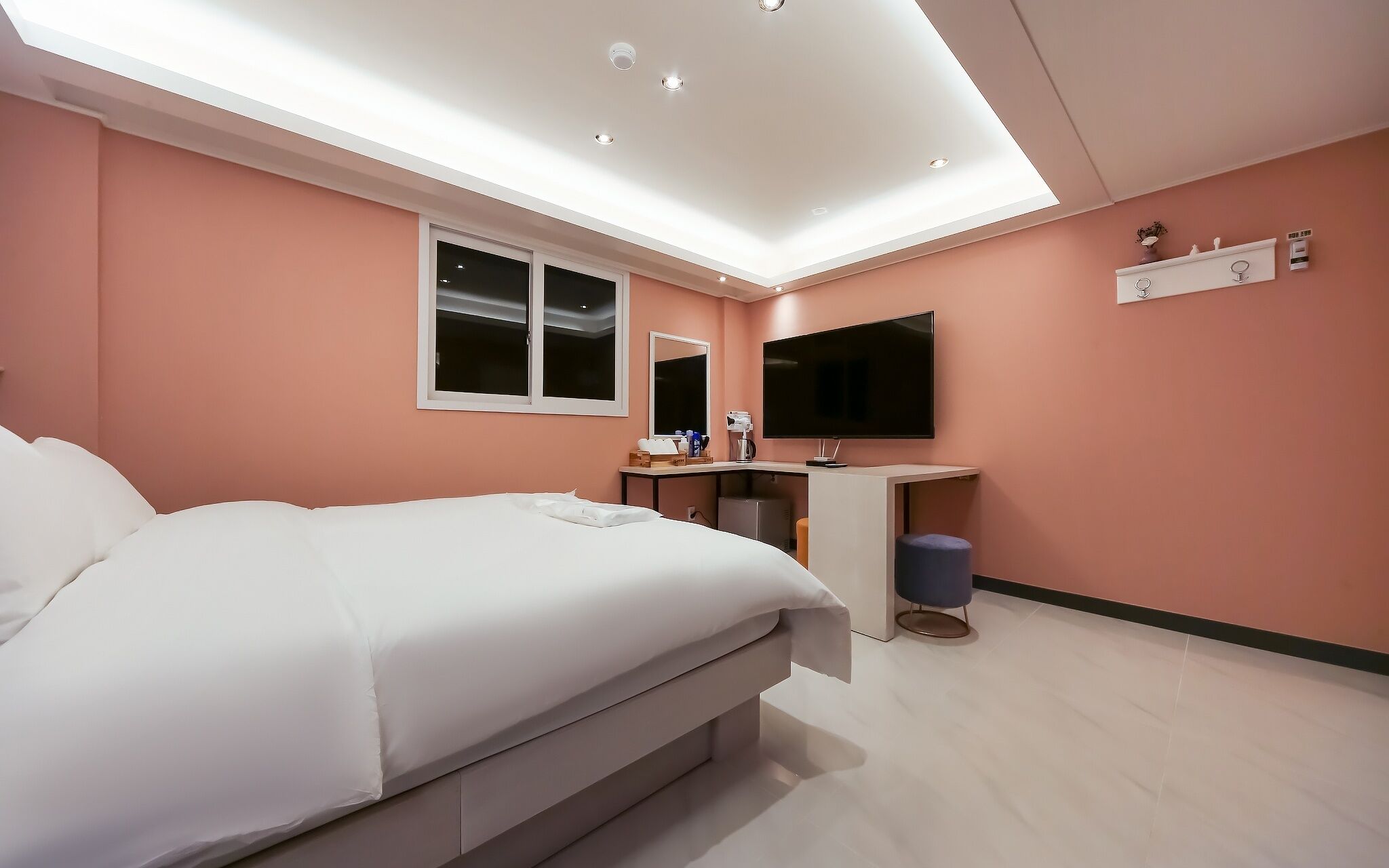 Bonri-Dong Daegu Hotel Here I Am