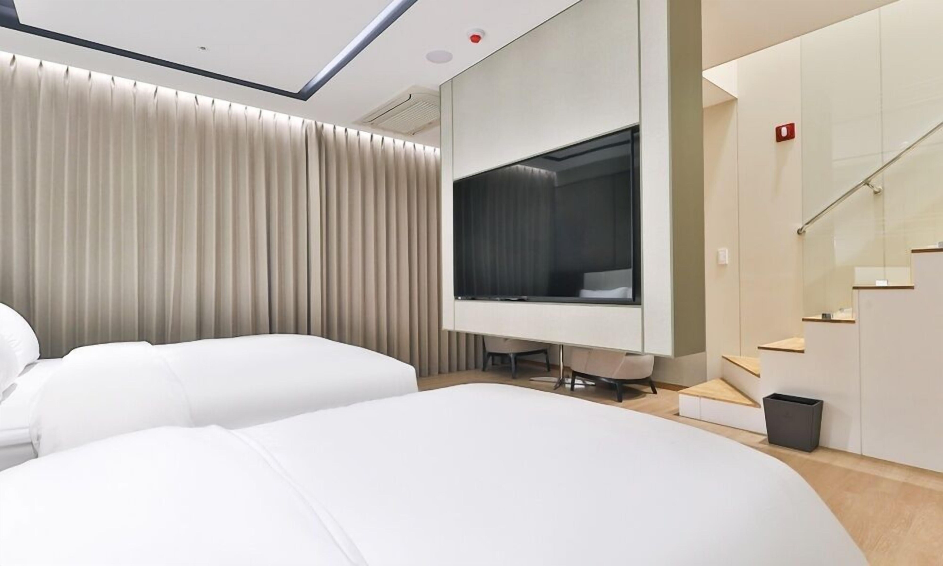 Daegu Billion Western Hotel