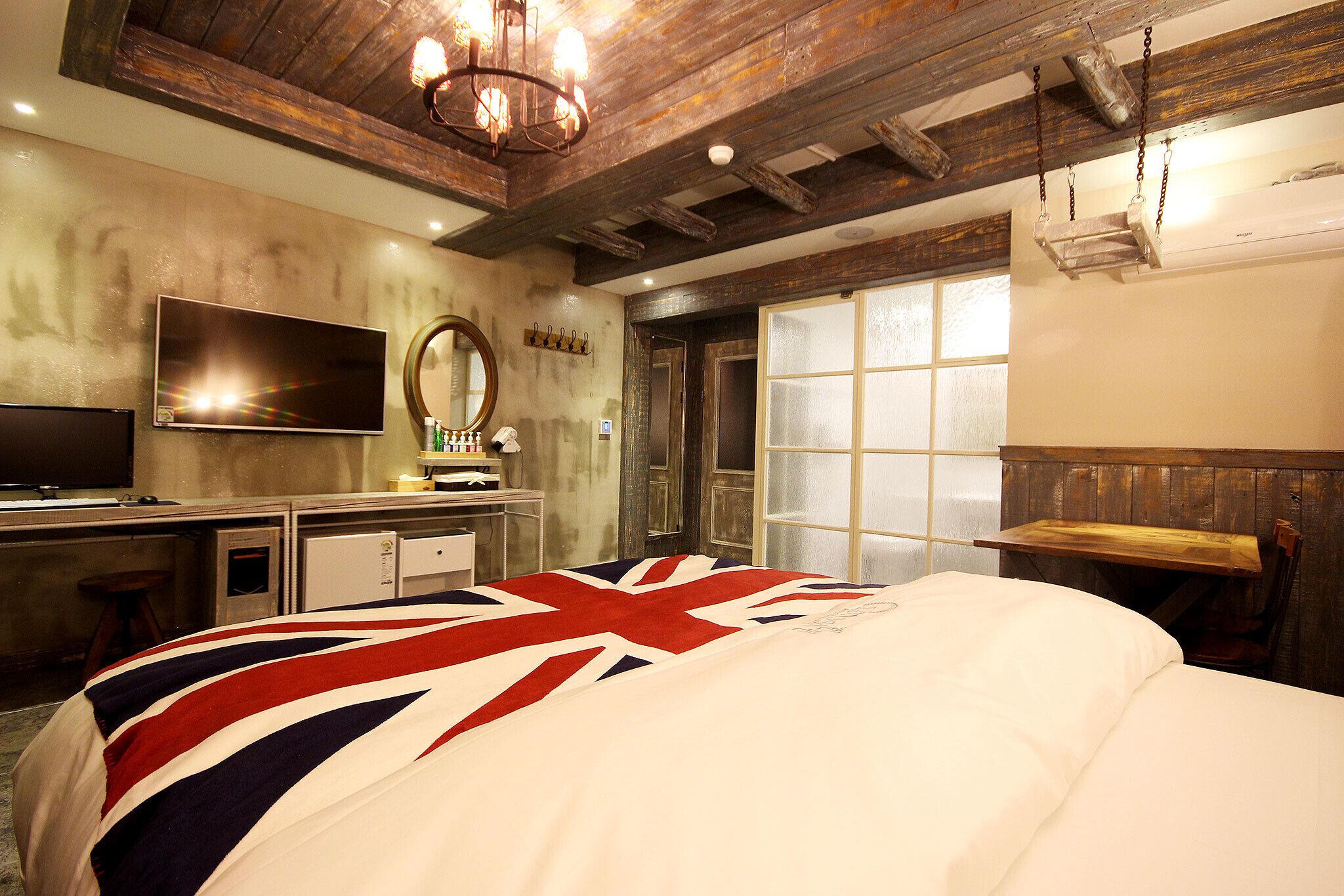 Daegu Dongdaegu Station London Boutique