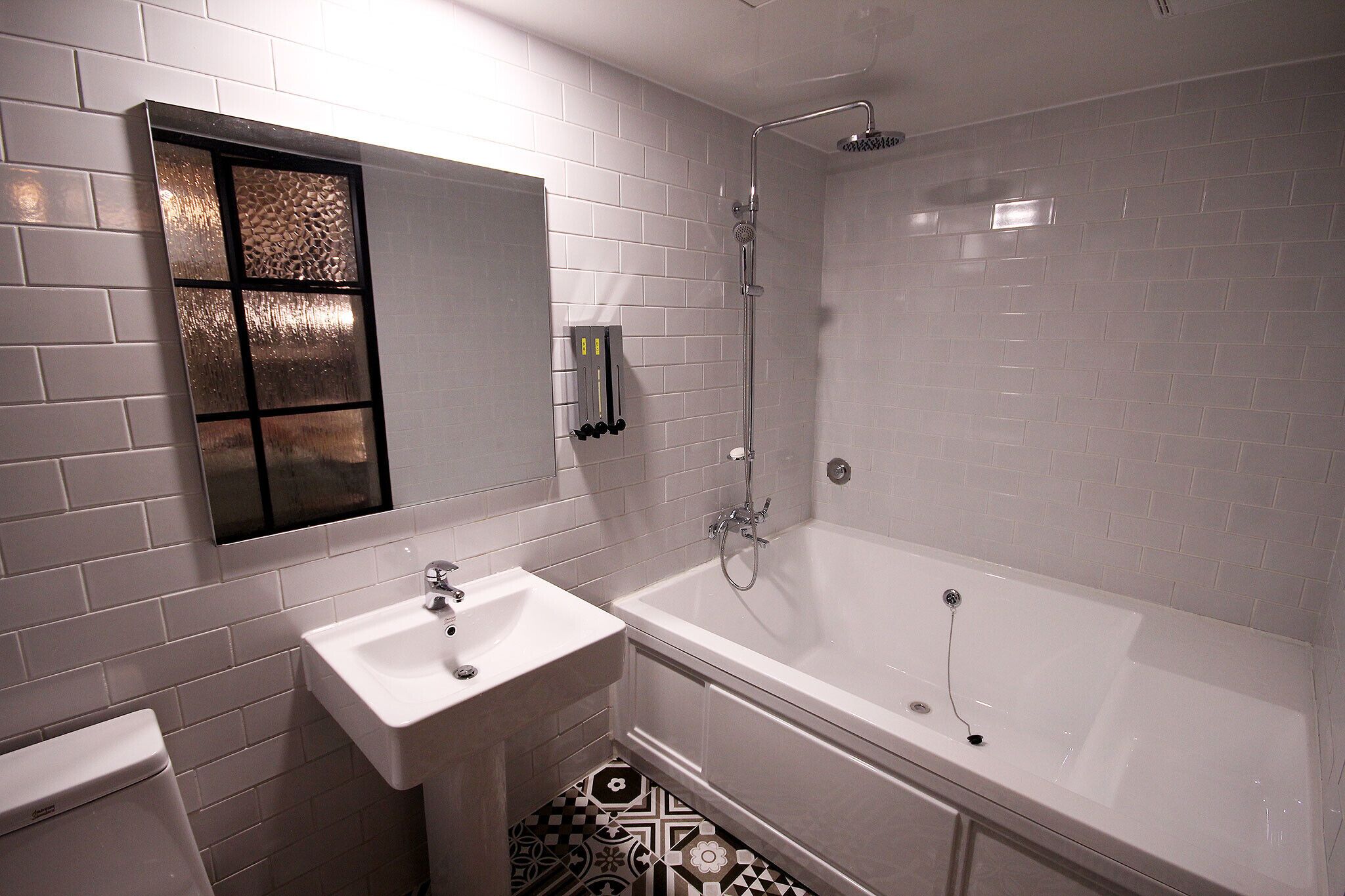 Daegu Dongdaegu Station London Boutique