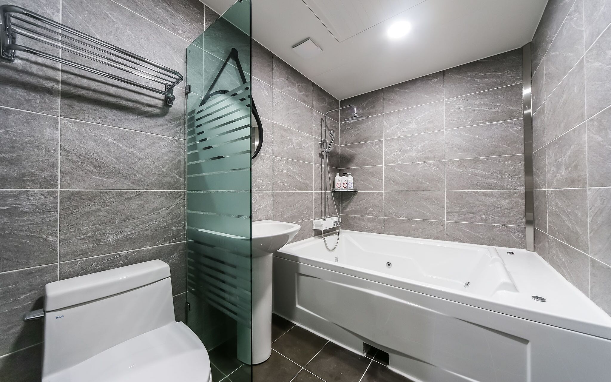 Daegu Dongdaegu Station Sweet Hotel