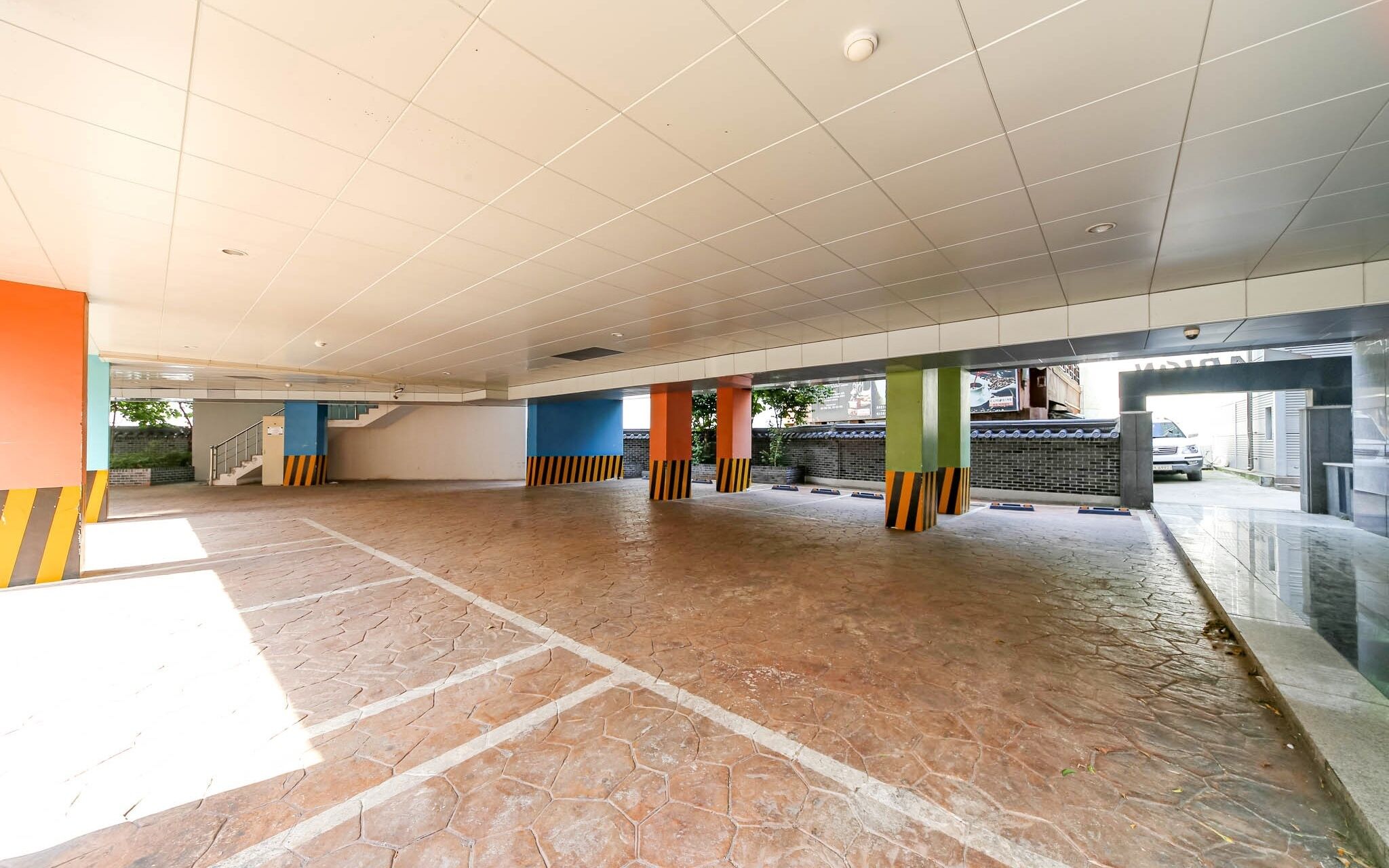 Daegu Dongseongro Arion