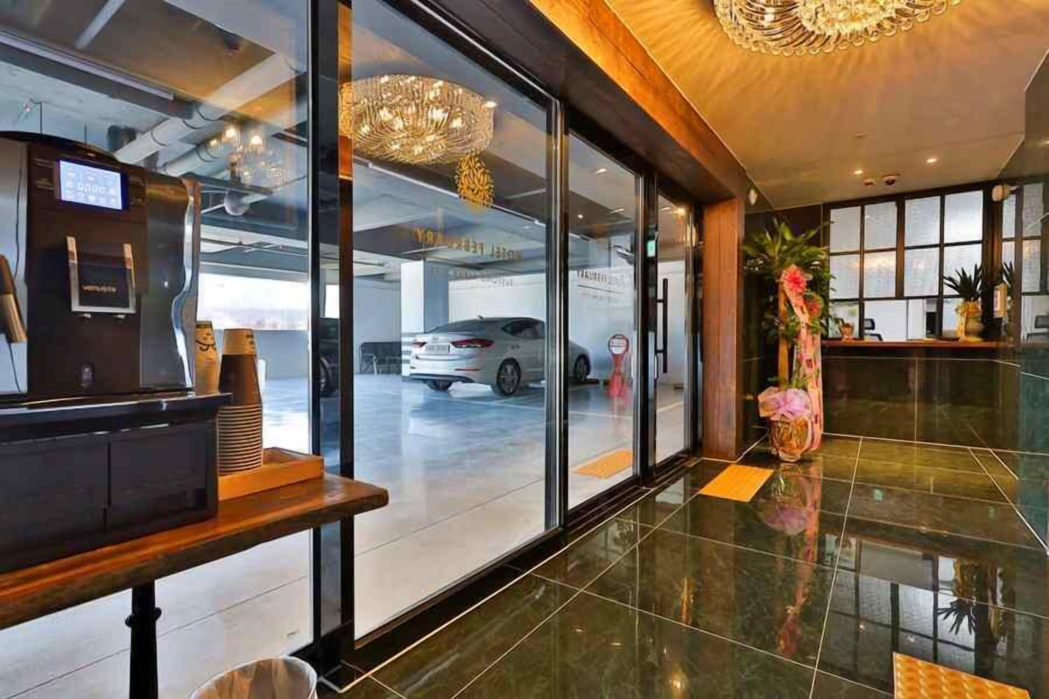 Daegu February Hotel Lions Park