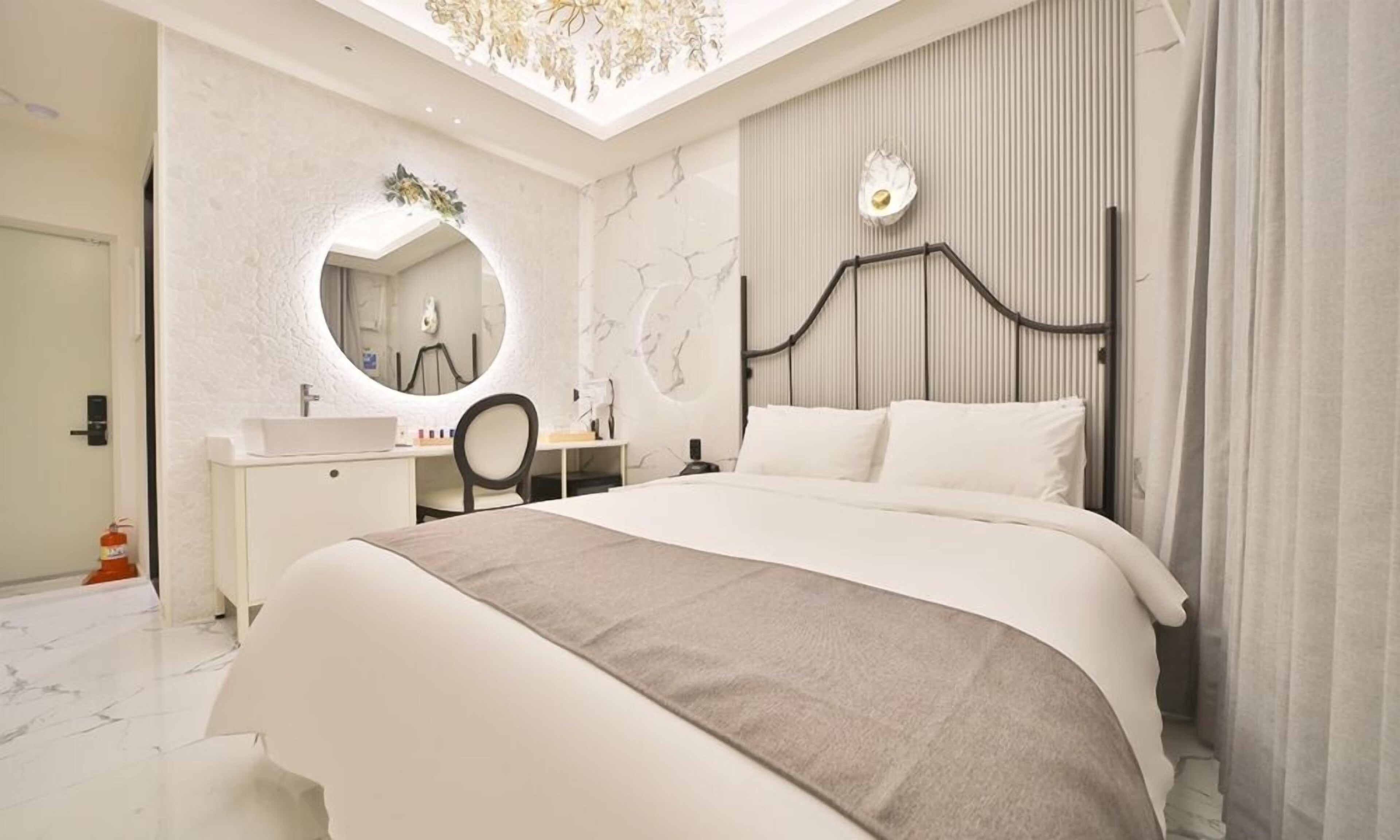 Daegu February Hotel Lions Park