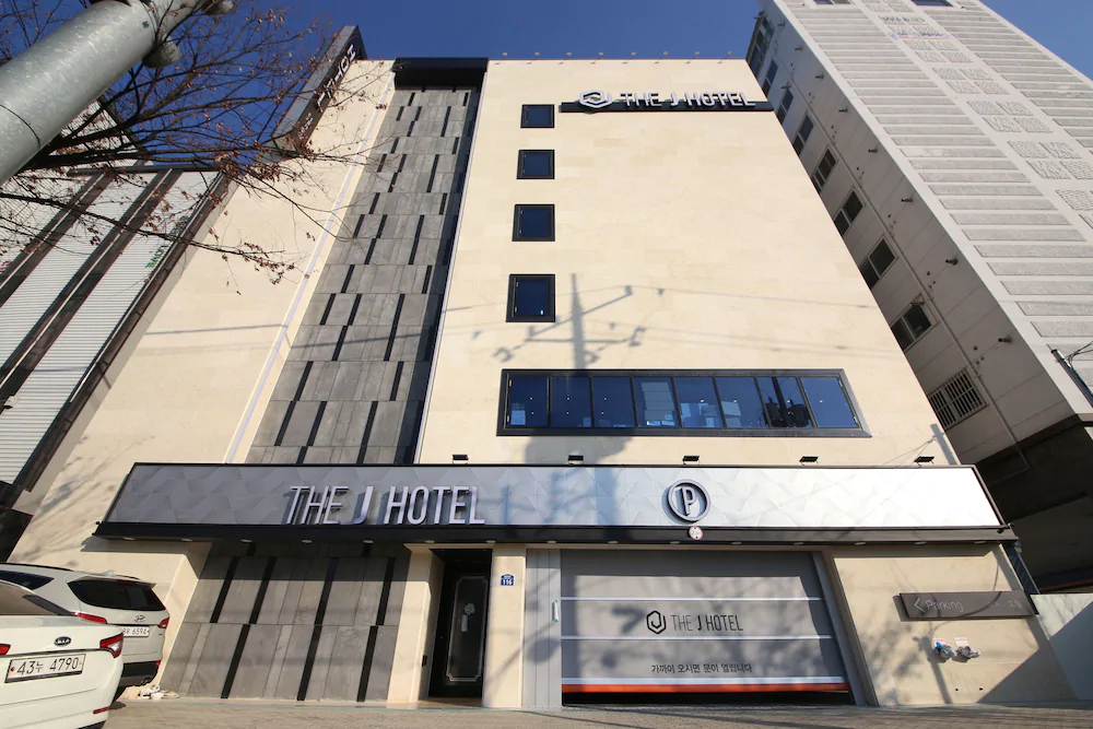 Daegu J Hotel