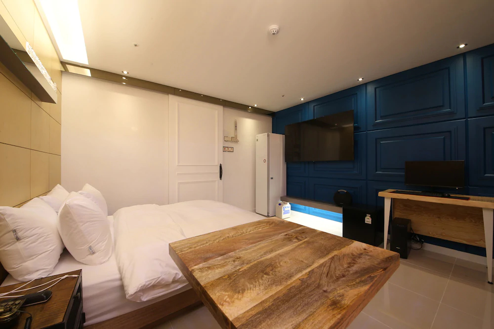 Daegu J Hotel