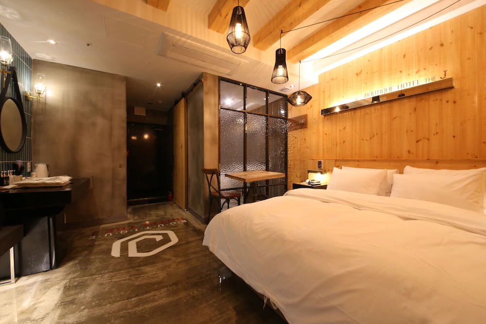 Daegu J Hotel