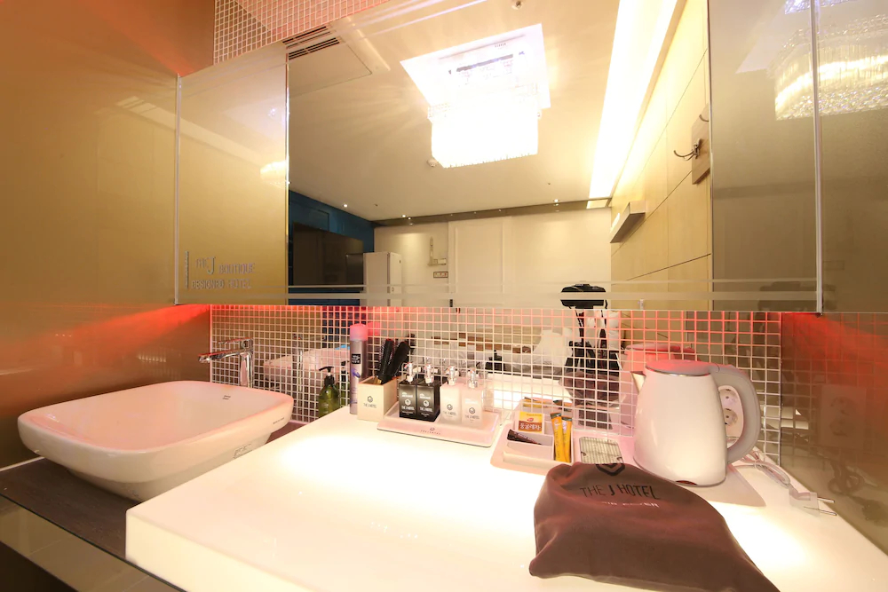 Daegu J Hotel