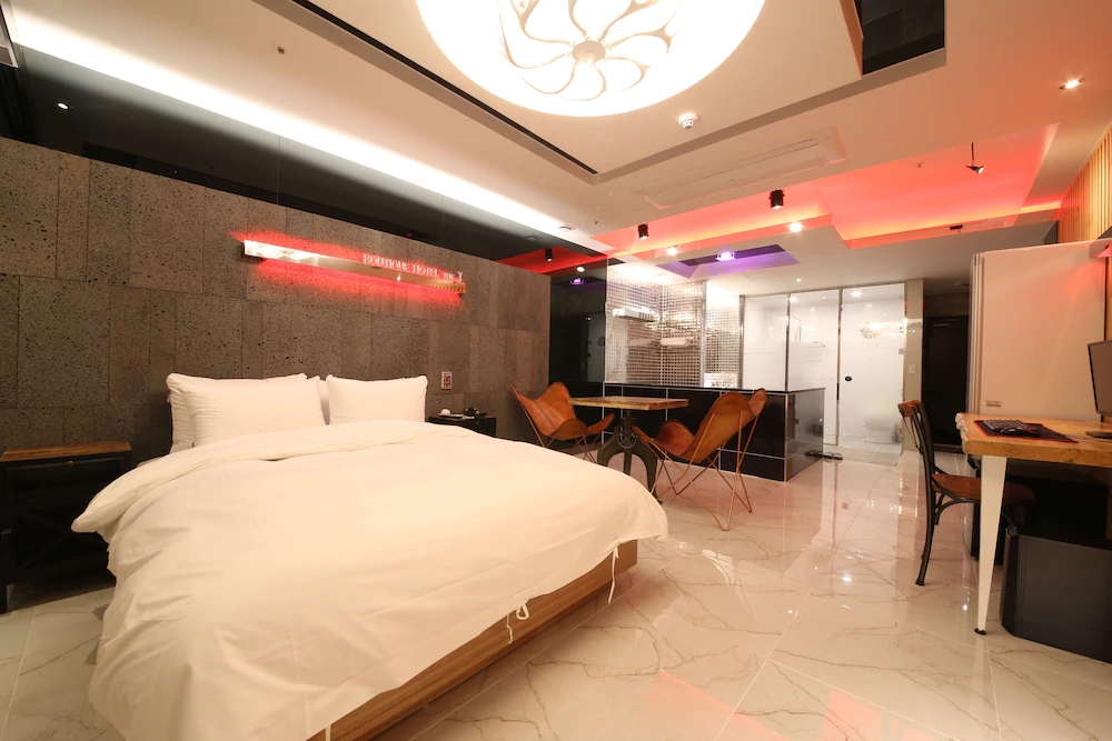 Daegu J Hotel