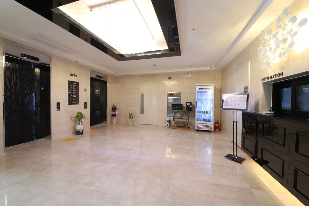 Daegu J Hotel