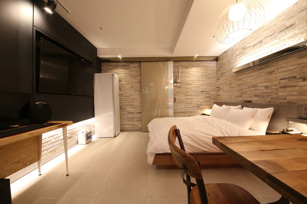 Daegu J Hotel