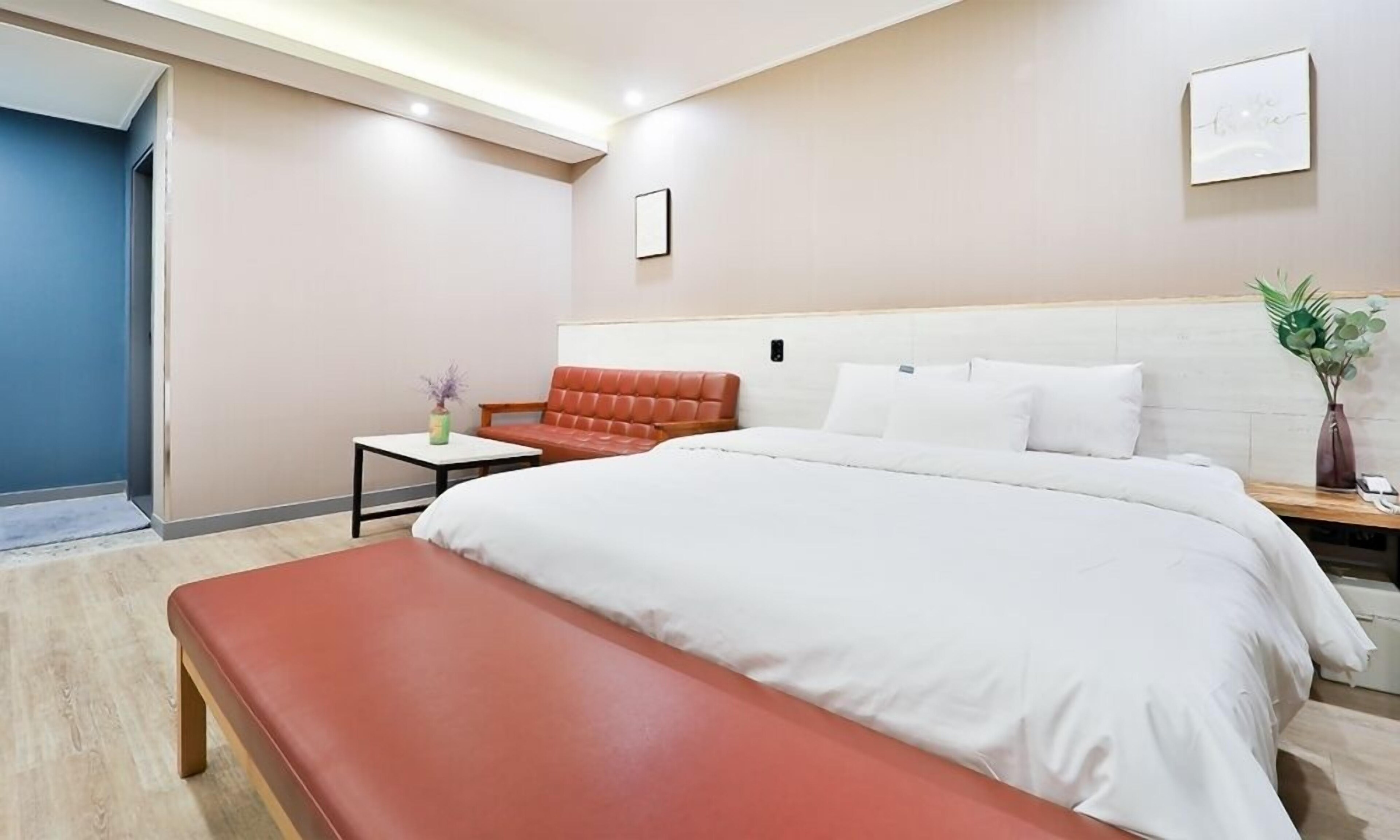 Daegu Seongseo Hotel Series 5.0