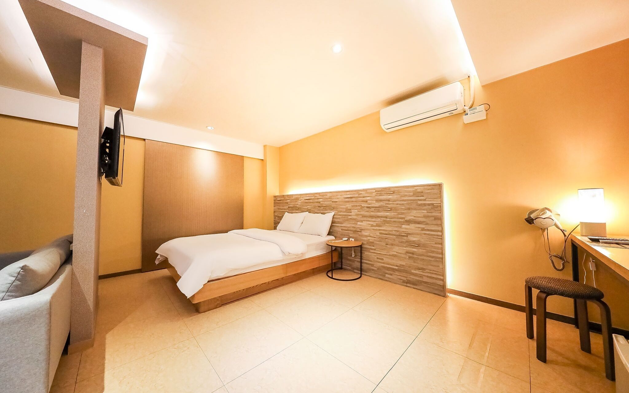 Daegu Seongseo Owall Hotel