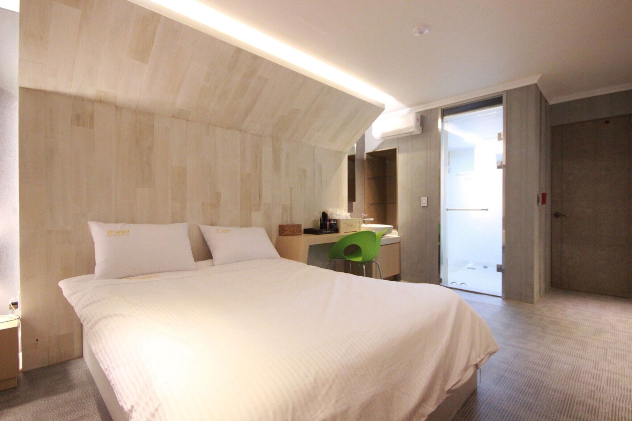 Daegu Seongseo Owall Hotel