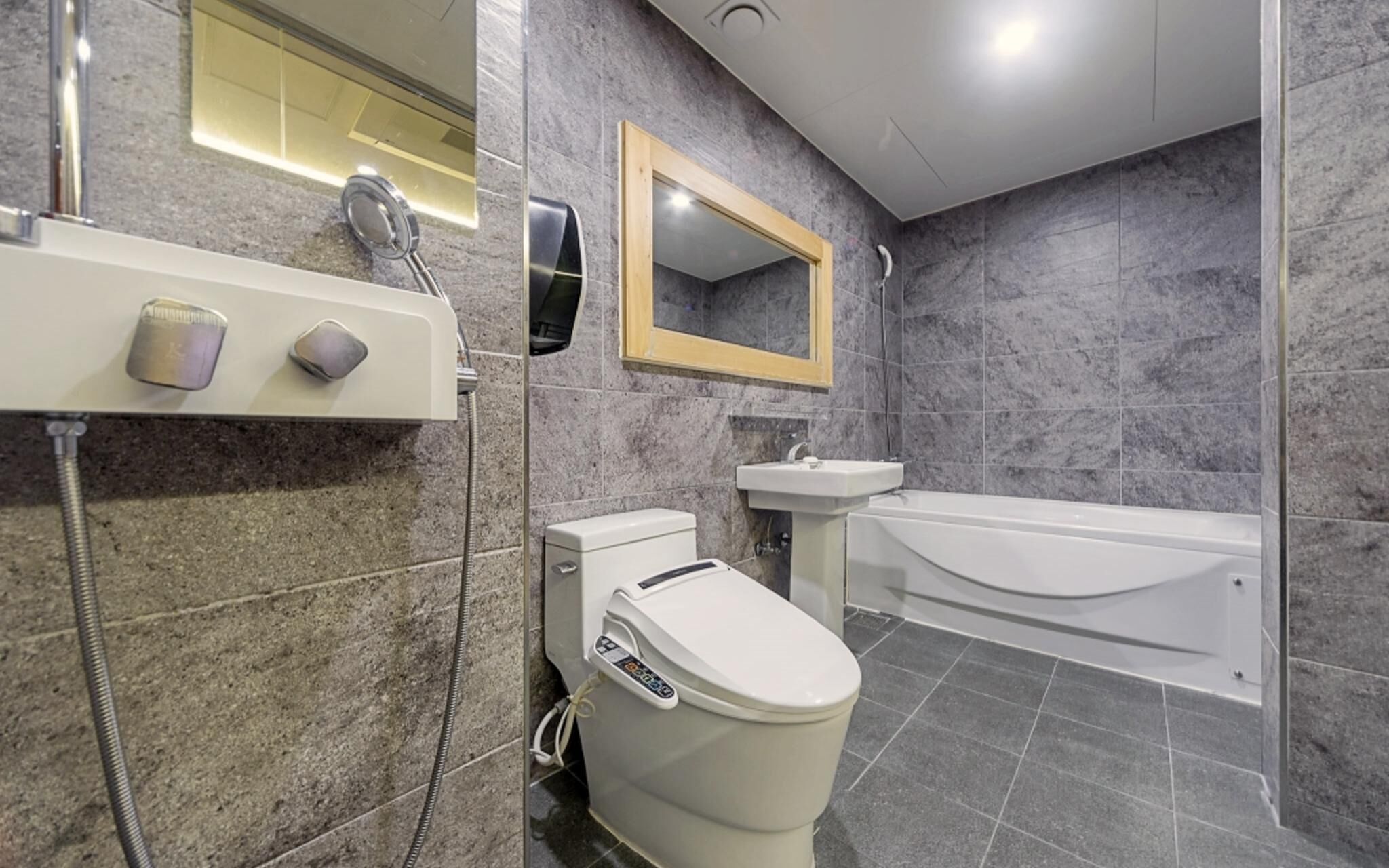 Daegu Sincheon Play & Stay Hotel