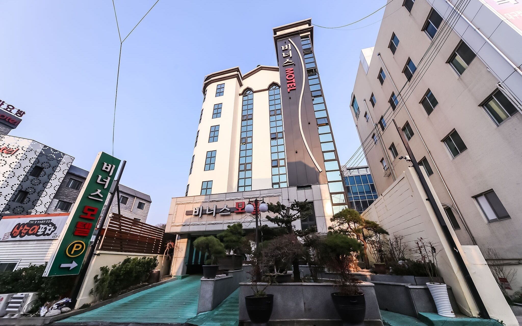 Deagu Seobu Station Venus