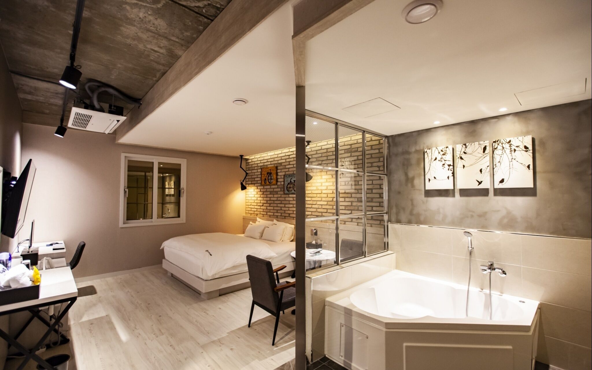 Deagu Seongseo Hotel KIM