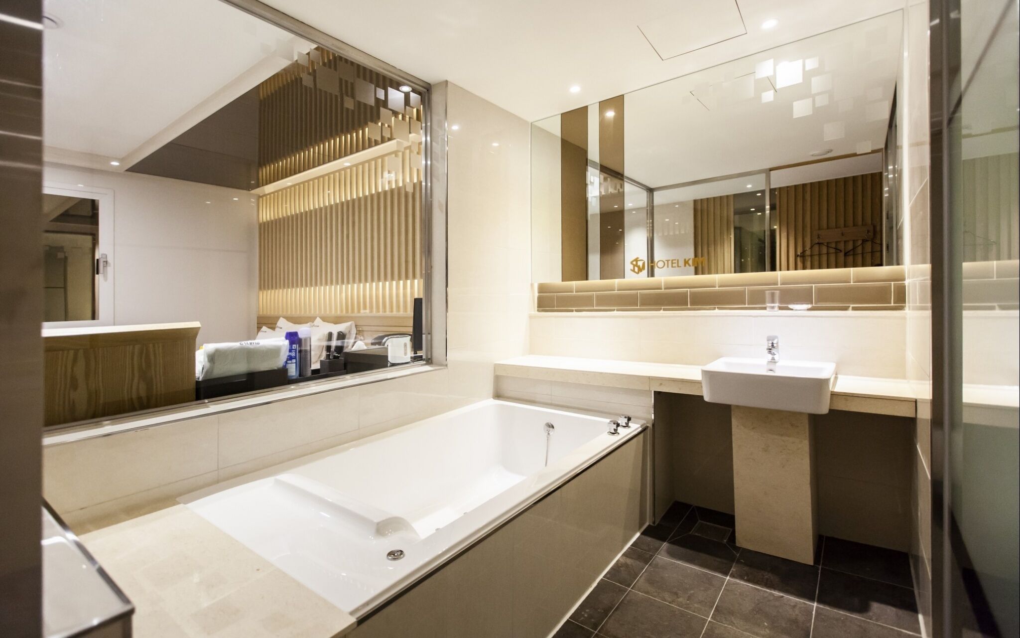 Deagu Seongseo Hotel KIM