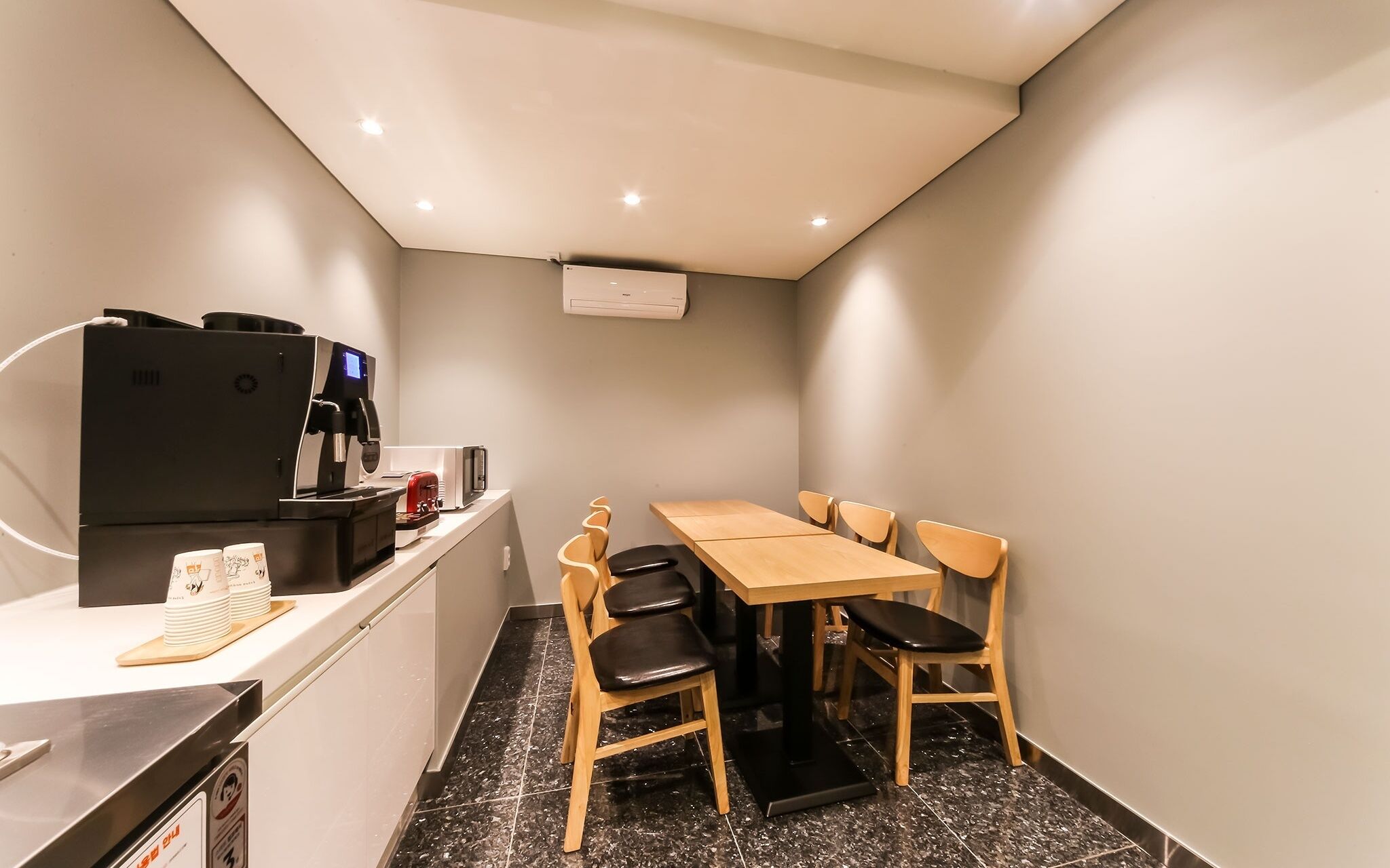 Deagu Taejeondong Soho 102