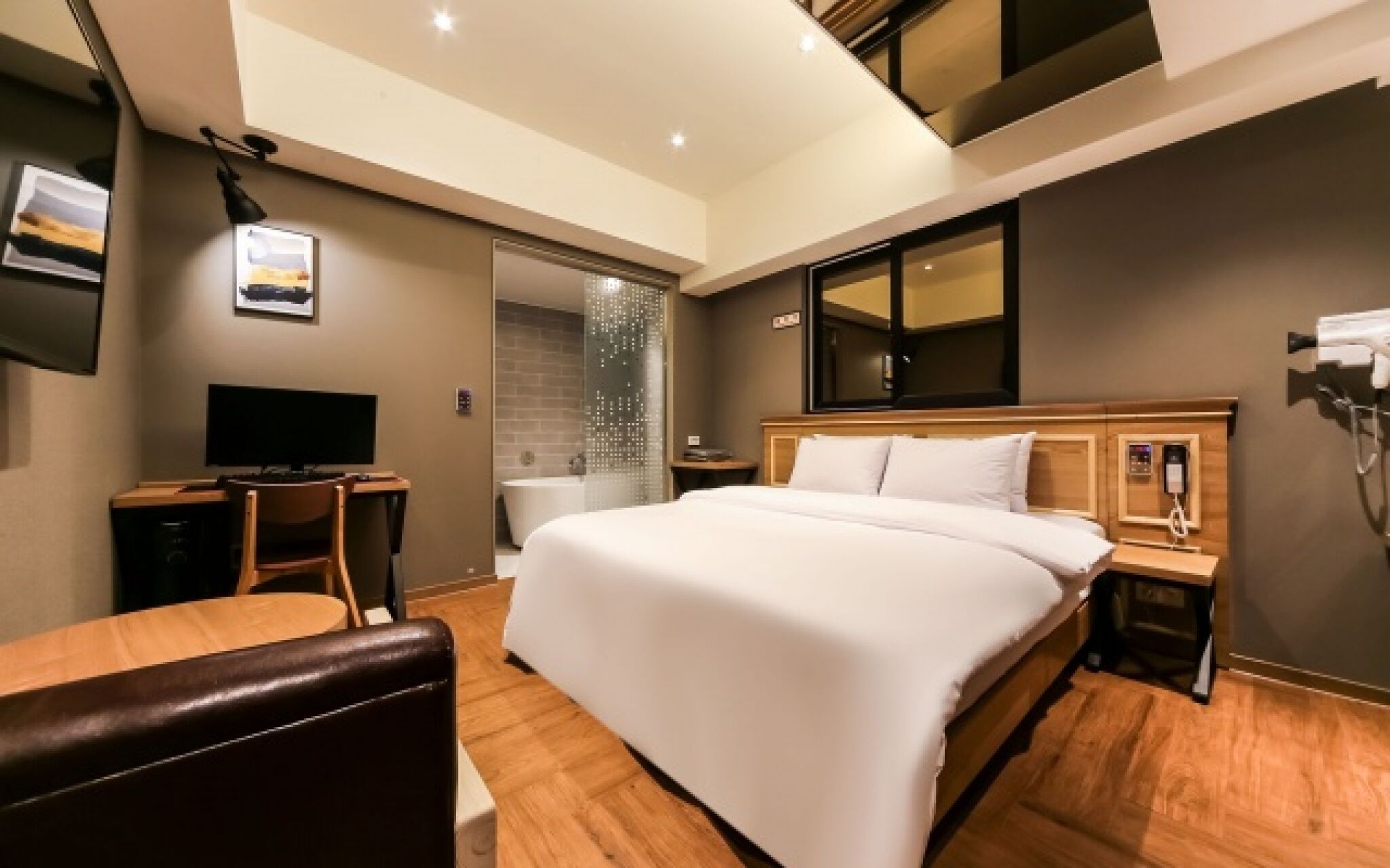 Deagu Taejeondong Soho 102