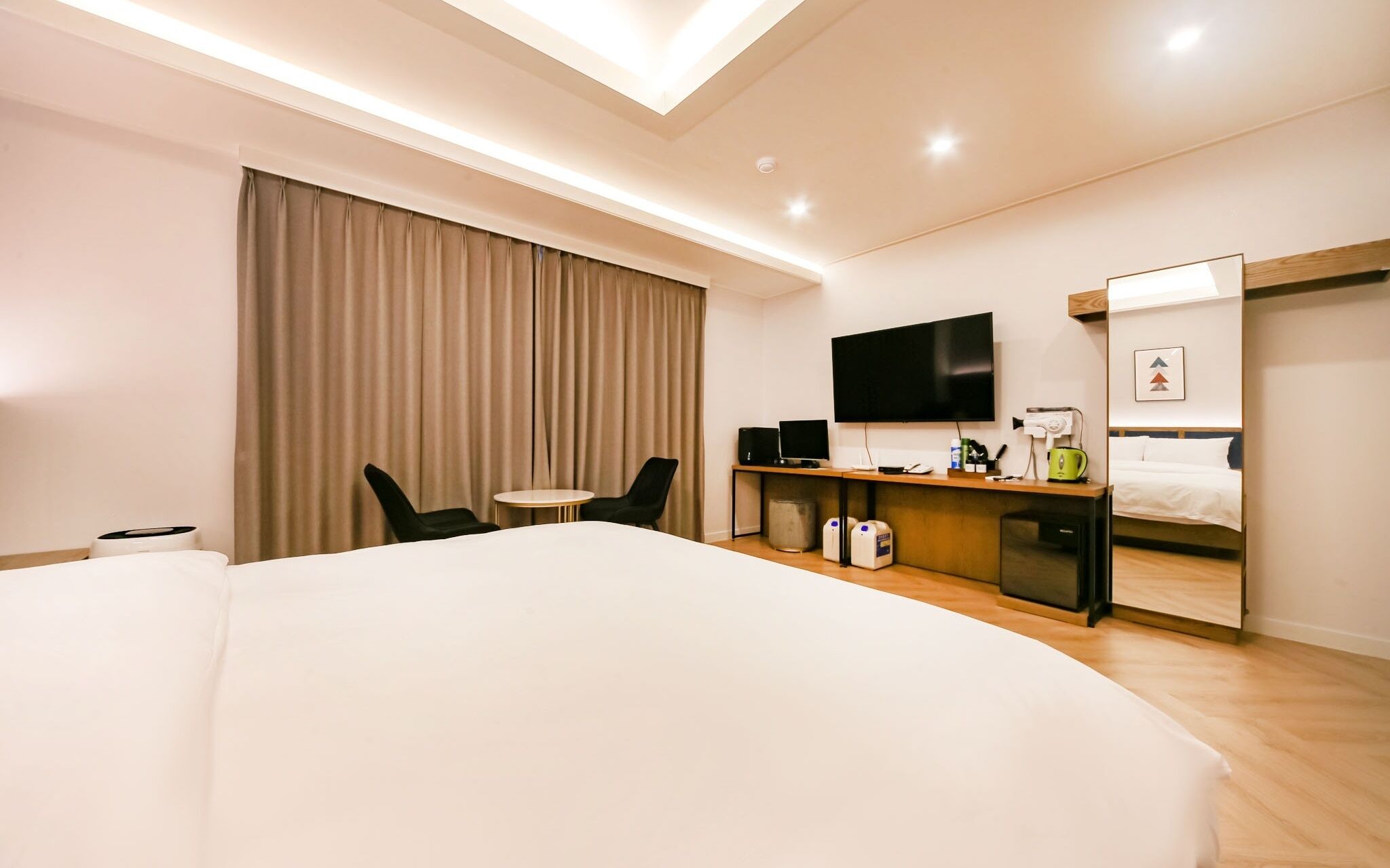 Dongchon Amusement Park Gallery Hotel