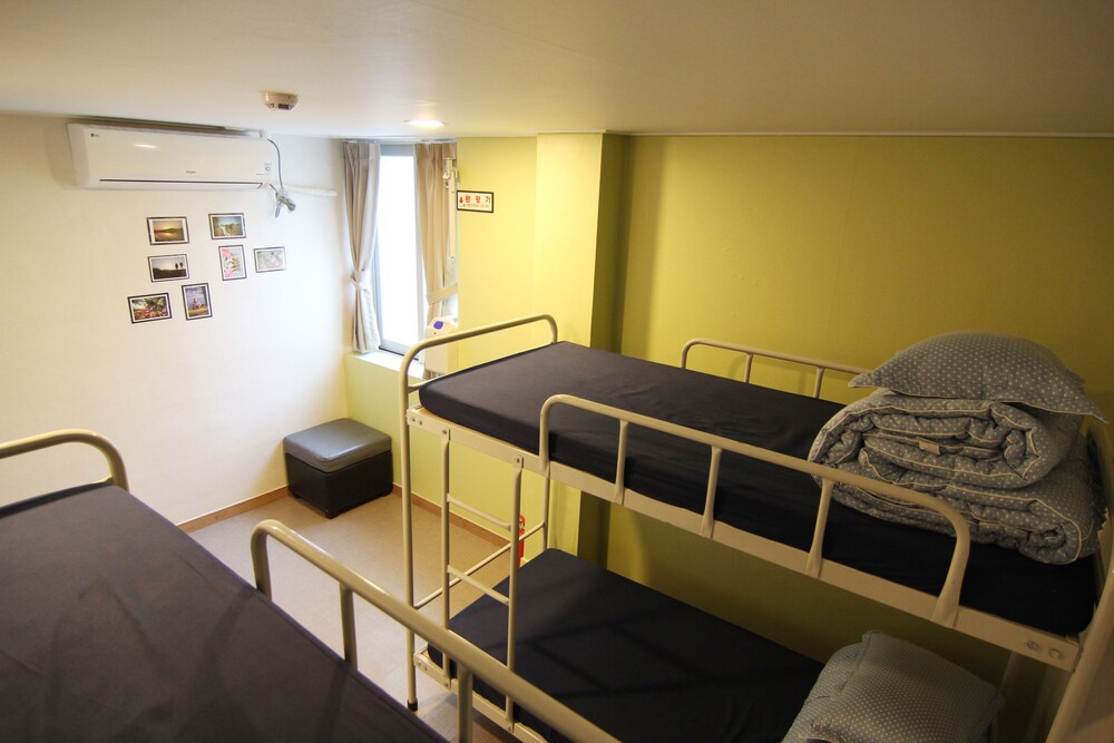 Empathy Dongseongro Guesthouse Hostel