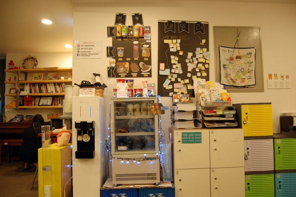 Empathy Dongseongro Guesthouse Hostel