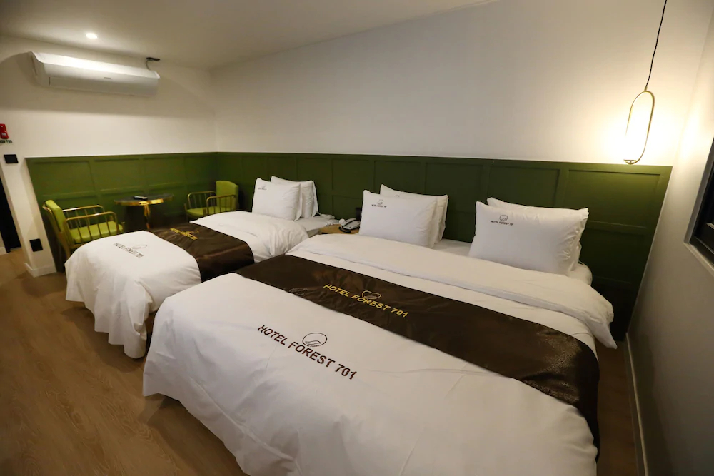 Forest 701 Hotel