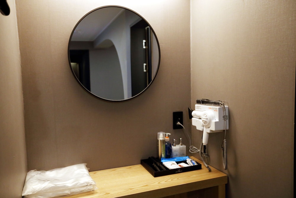 Forest 701 Hotel