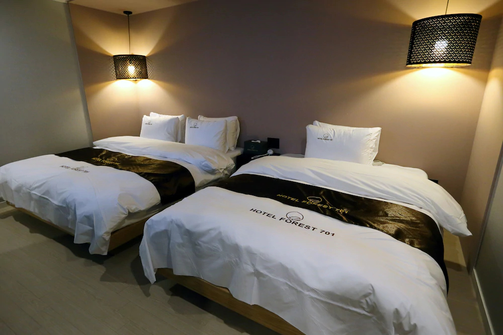 Forest 701 Hotel