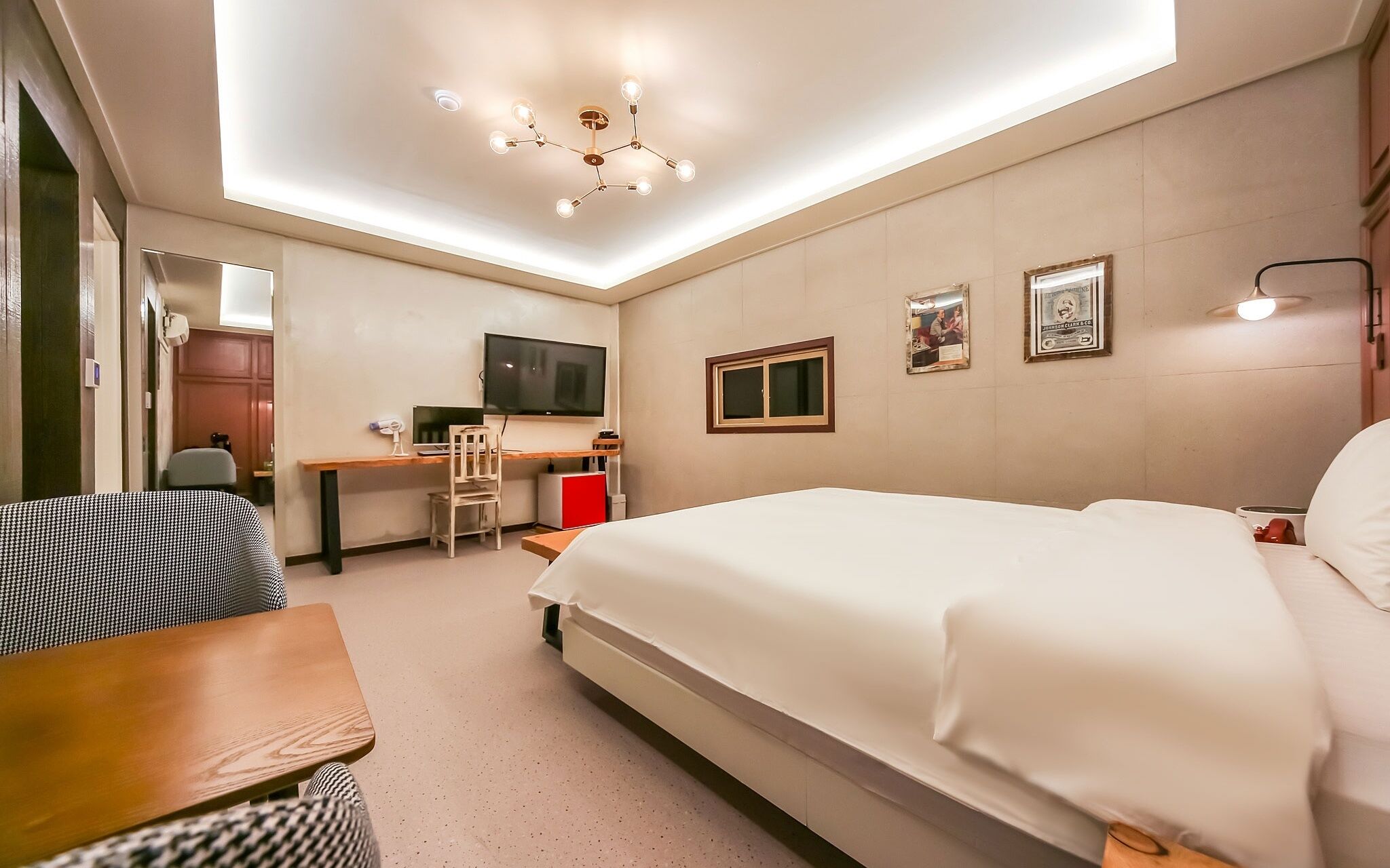 Gallery Hotel