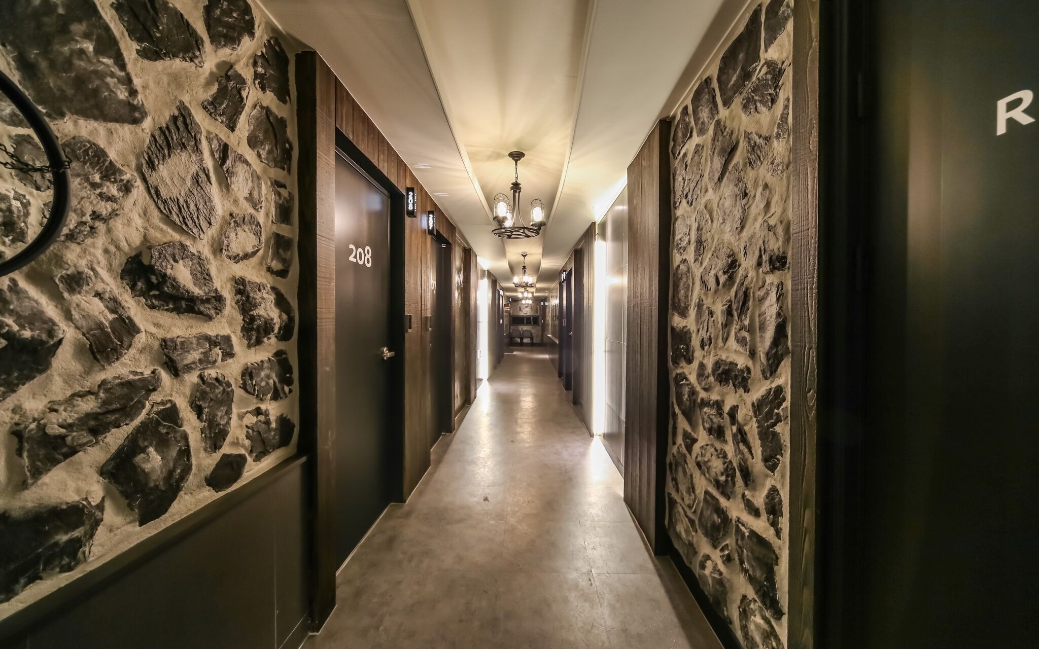 Gallery Hotel