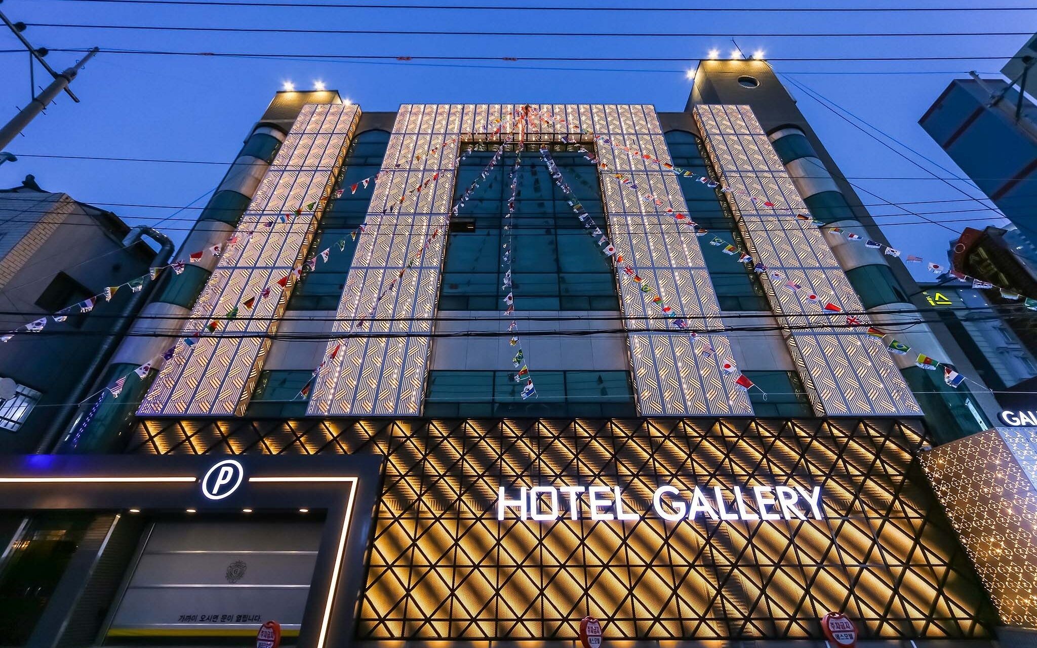 Gallery Hotel