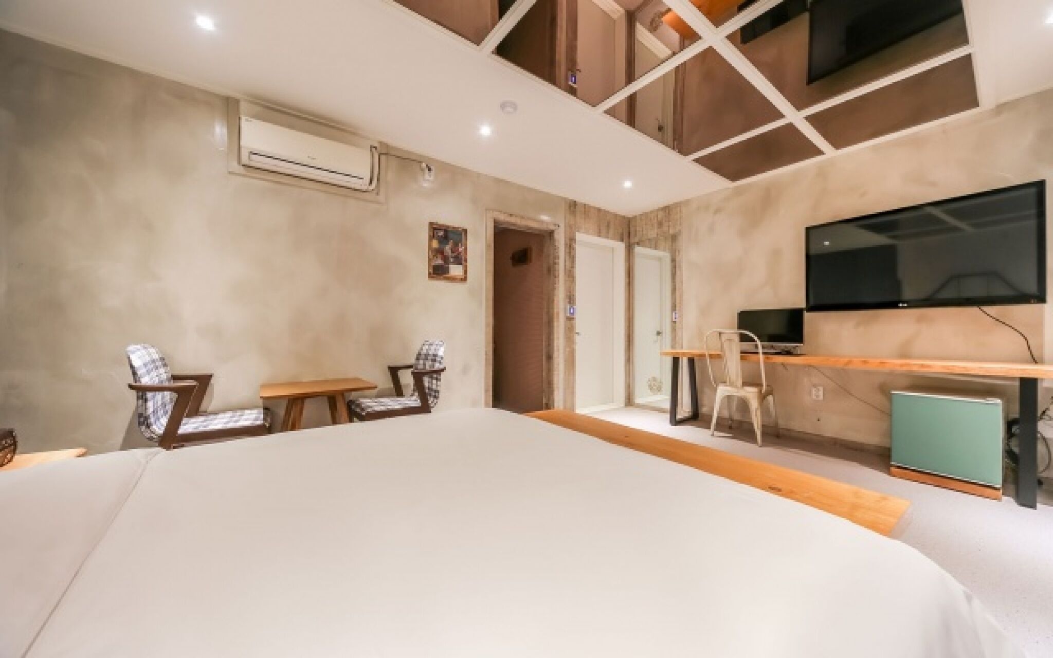 Gallery Hotel