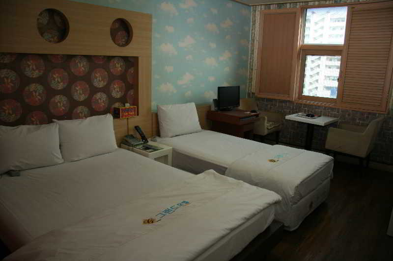 New Grand Hotel