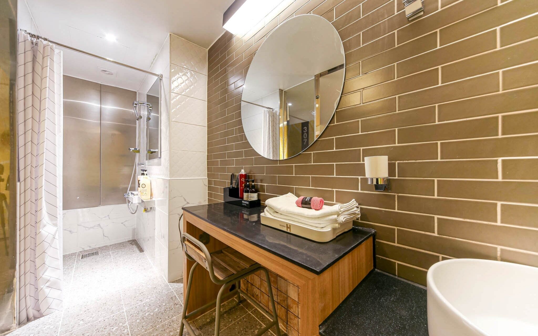 Heaven Story Hotel
