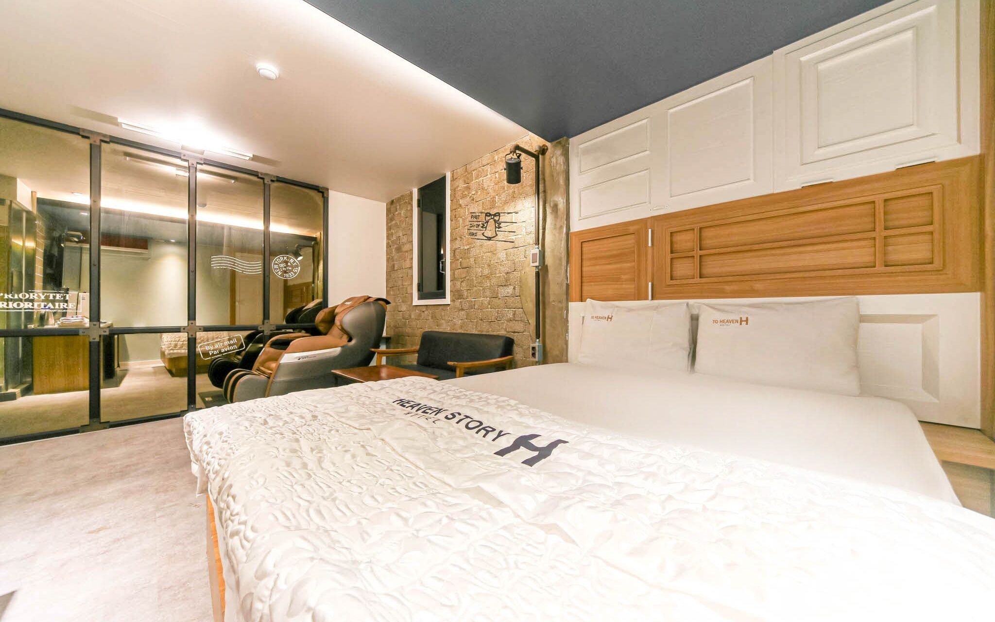 Heaven Story Hotel