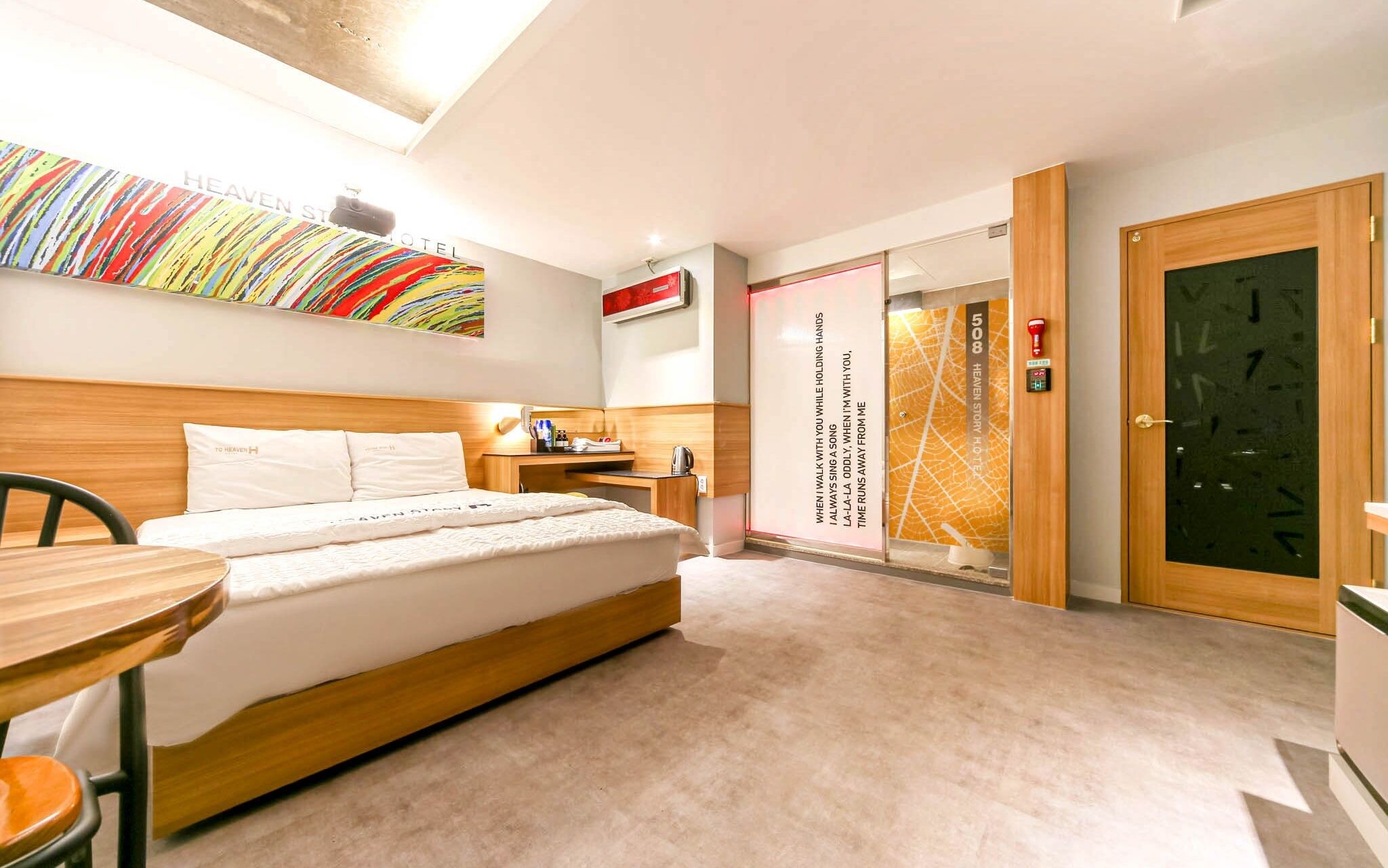 Heaven Story Hotel