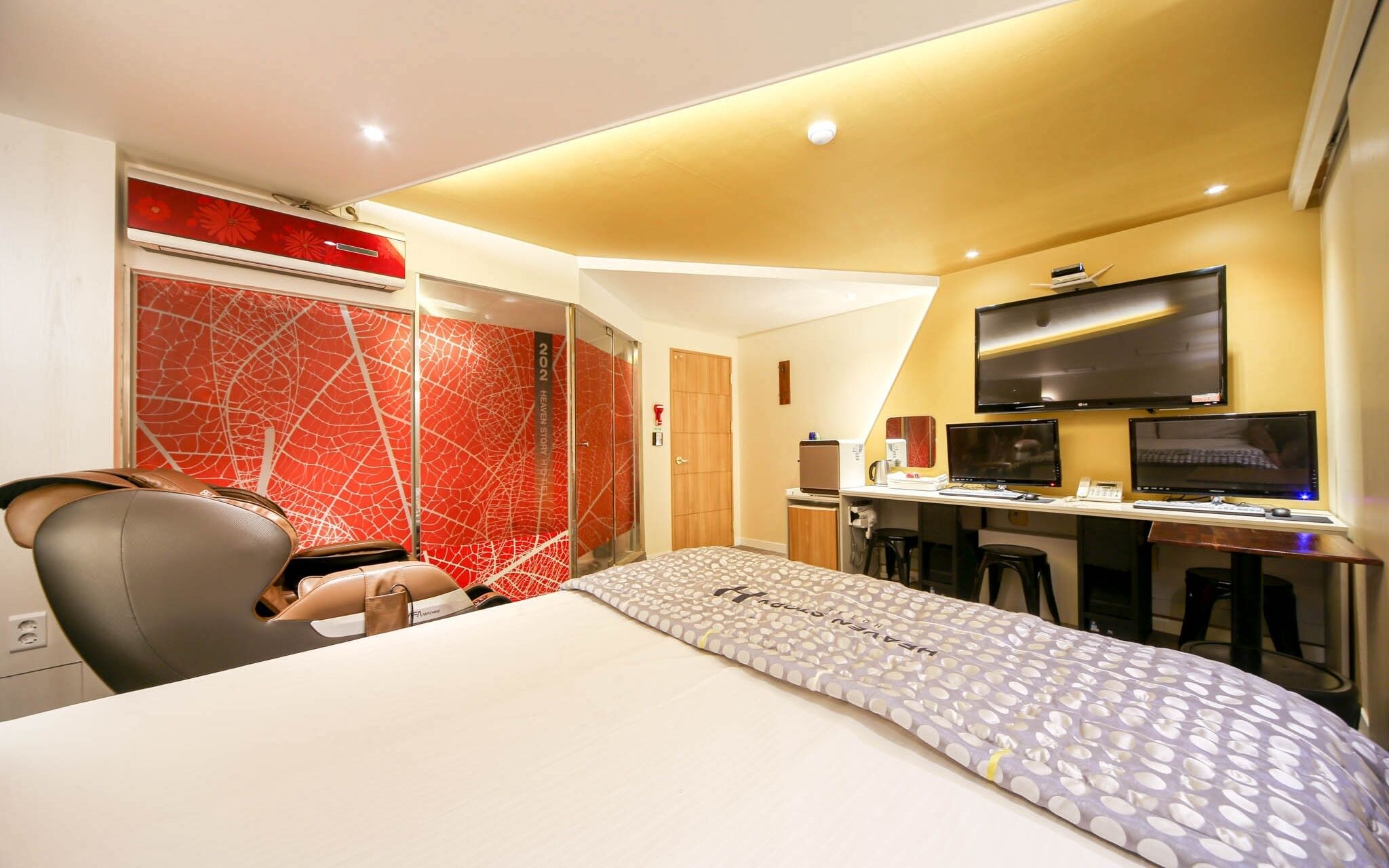 Heaven Story Hotel