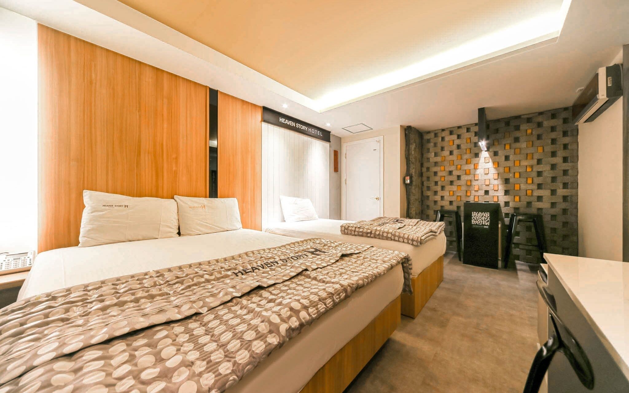 Heaven Story Hotel