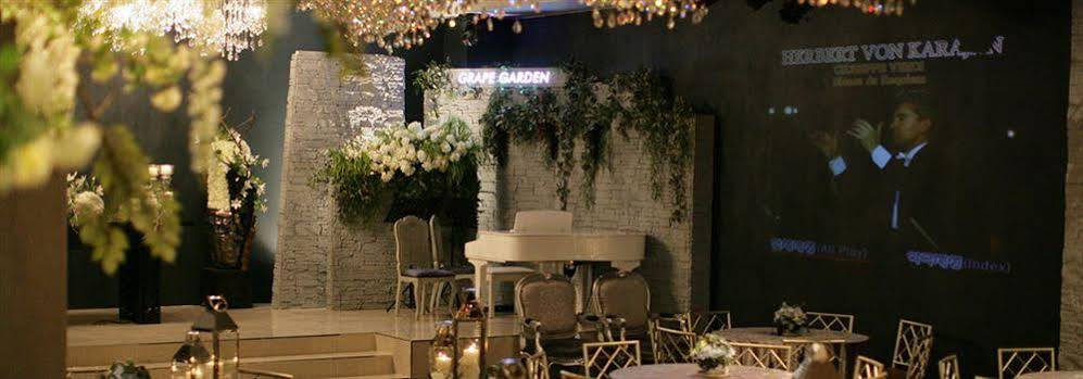 Queen Vell Hotel & Wedding