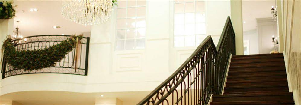 Queen Vell Hotel & Wedding