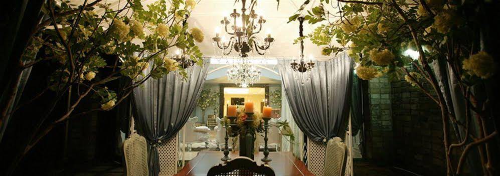 Queen Vell Hotel & Wedding