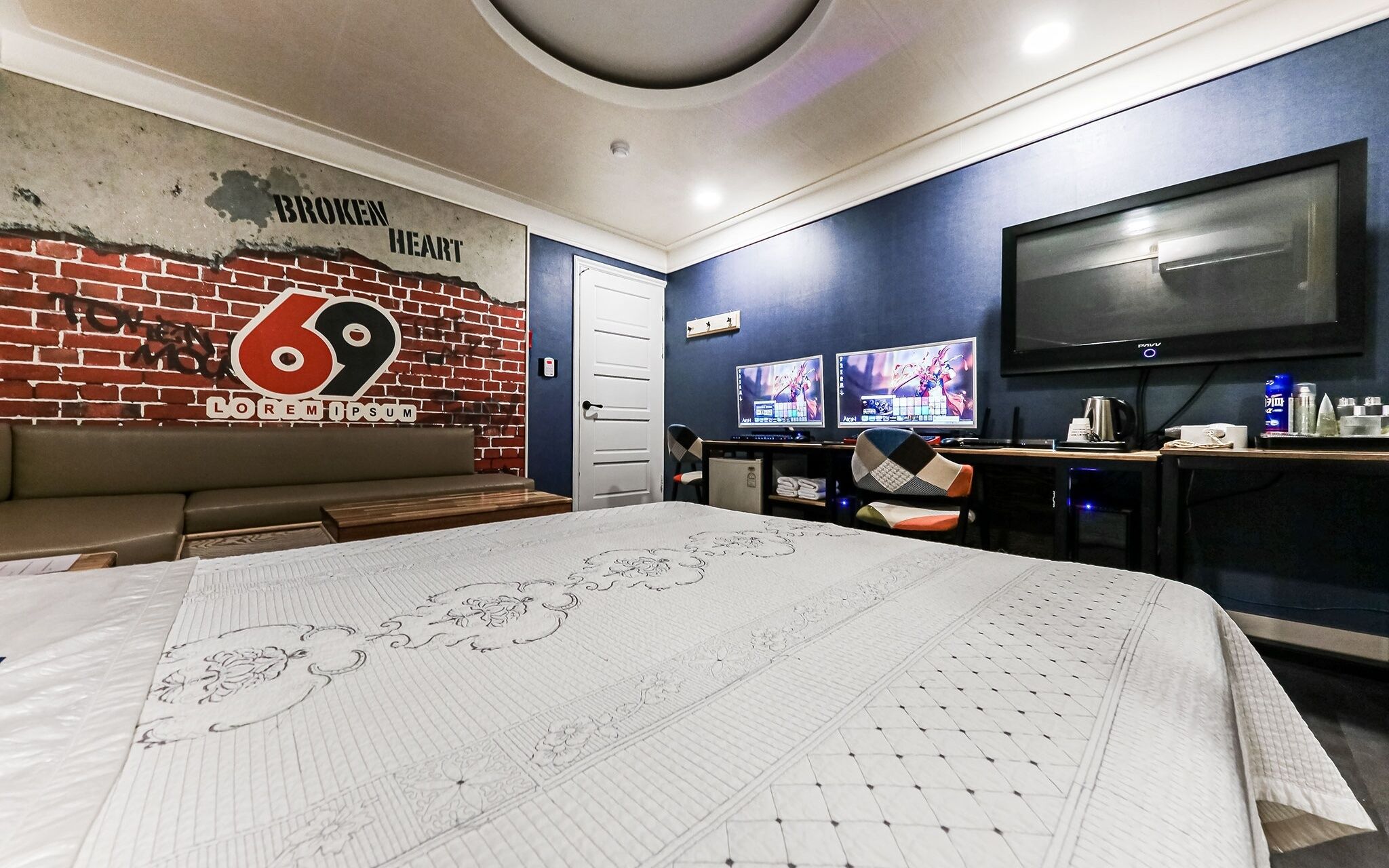 69 Motel