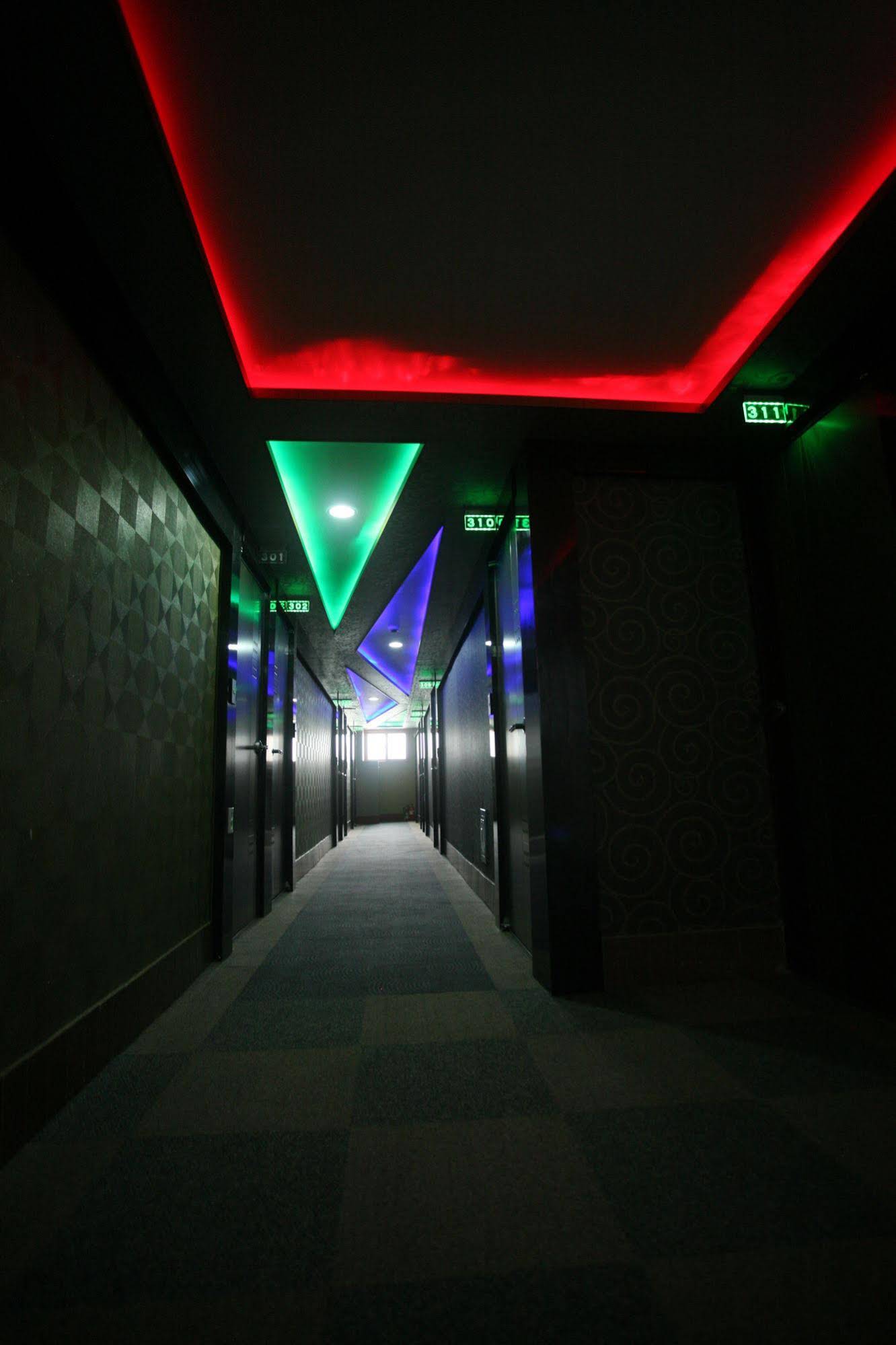 Castle Motel