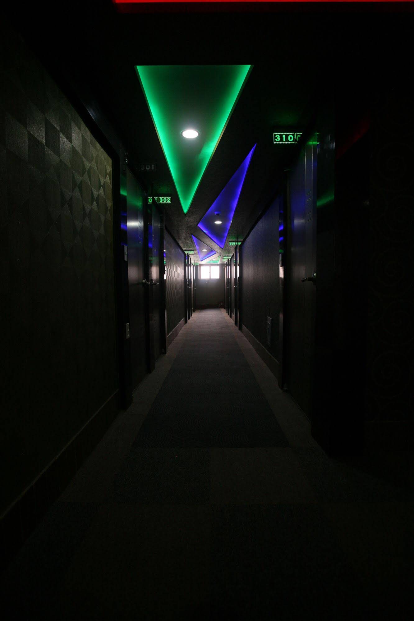Castle Motel