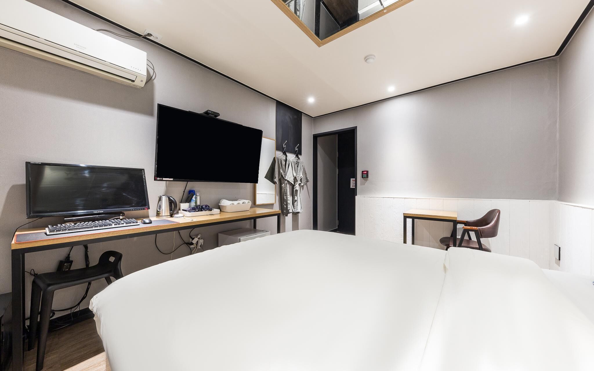 Daejeon Daesa Hotel Bus