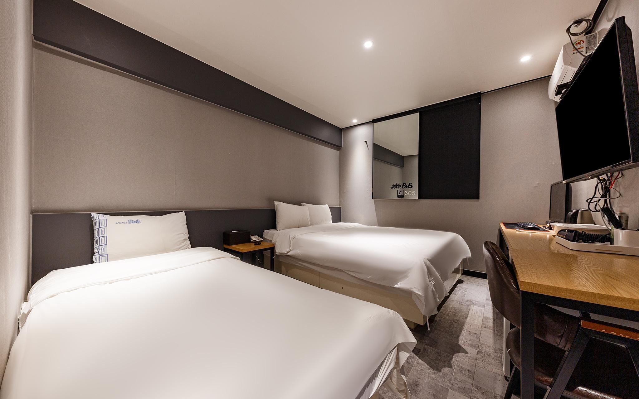 Daejeon Daesa Hotel Bus